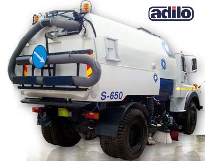 Truck mounted Vacuum Cleaning Machines Truck mounted Vacuum Cleaning Machines